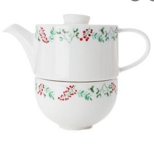 David’s Tea Tea For One Holly Branch Set